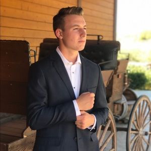 Meet your Posher, Christian